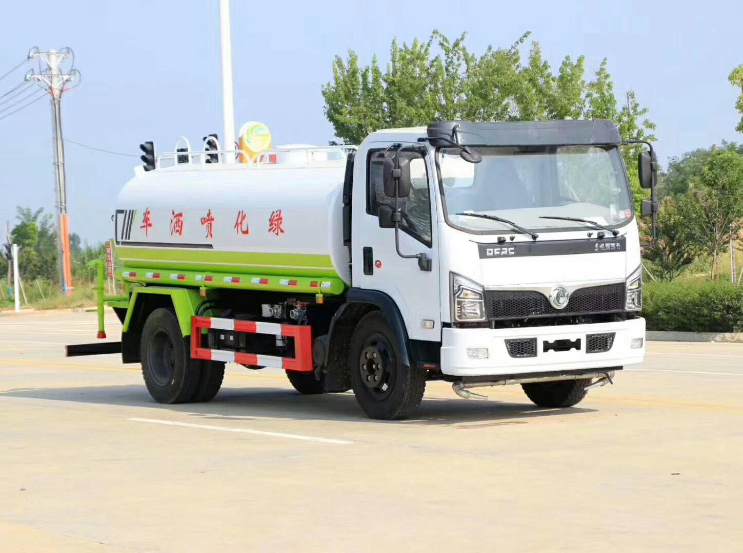 国六东风大福瑞卡9.2吨洒水车